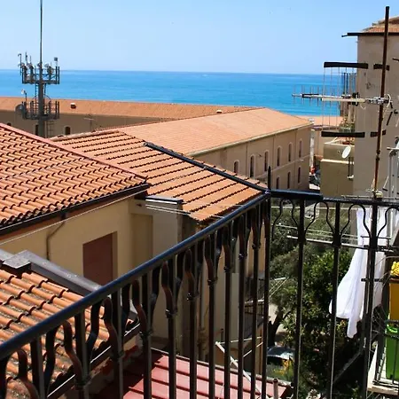 Casa Don Luigi Konukevi *