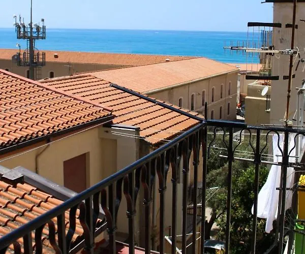 Casa Don Luigi Гостьовий будинок 4*